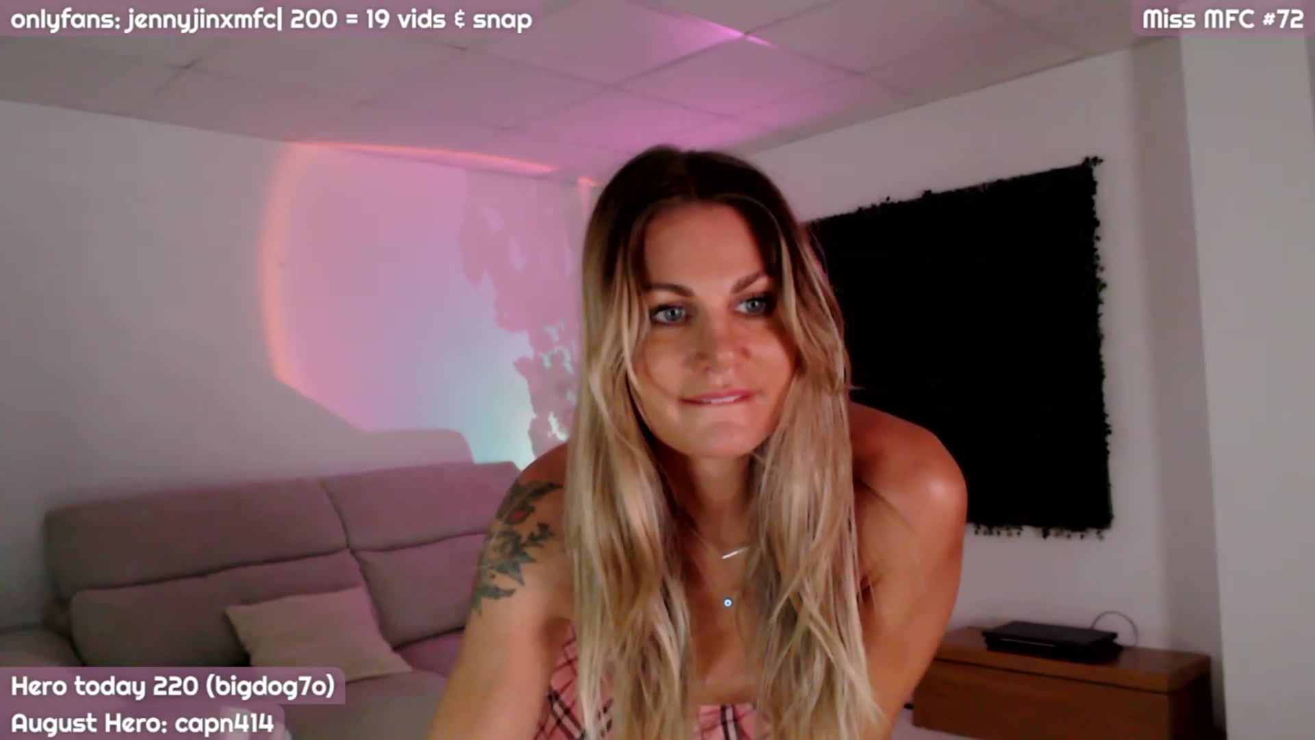 Gallery image thumbnail from JennyJinx's myfreecams stream on, 08/12/2023, 23:37 image 5 of 20