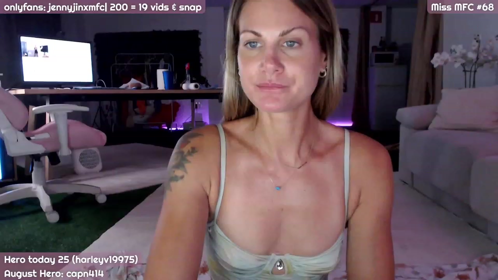 Gallery image thumbnail from JennyJinx's myfreecams stream on, 08/14/2023, 21:28 image 6 of 20