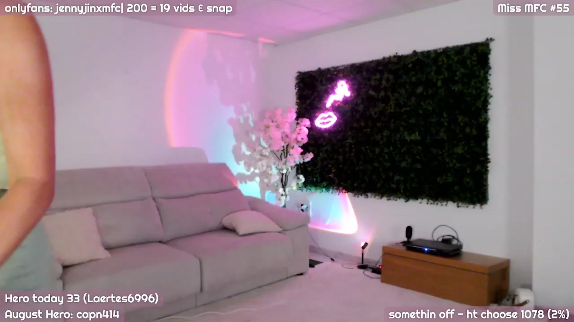 Gallery image thumbnail from JennyJinx's myfreecams stream on, 08/17/2023, 23:22 image 8 of 20