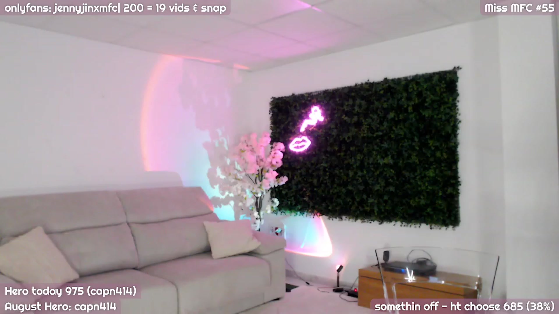 Gallery image thumbnail from JennyJinx's myfreecams stream on, 08/18/2023, 01:06 image 6 of 20