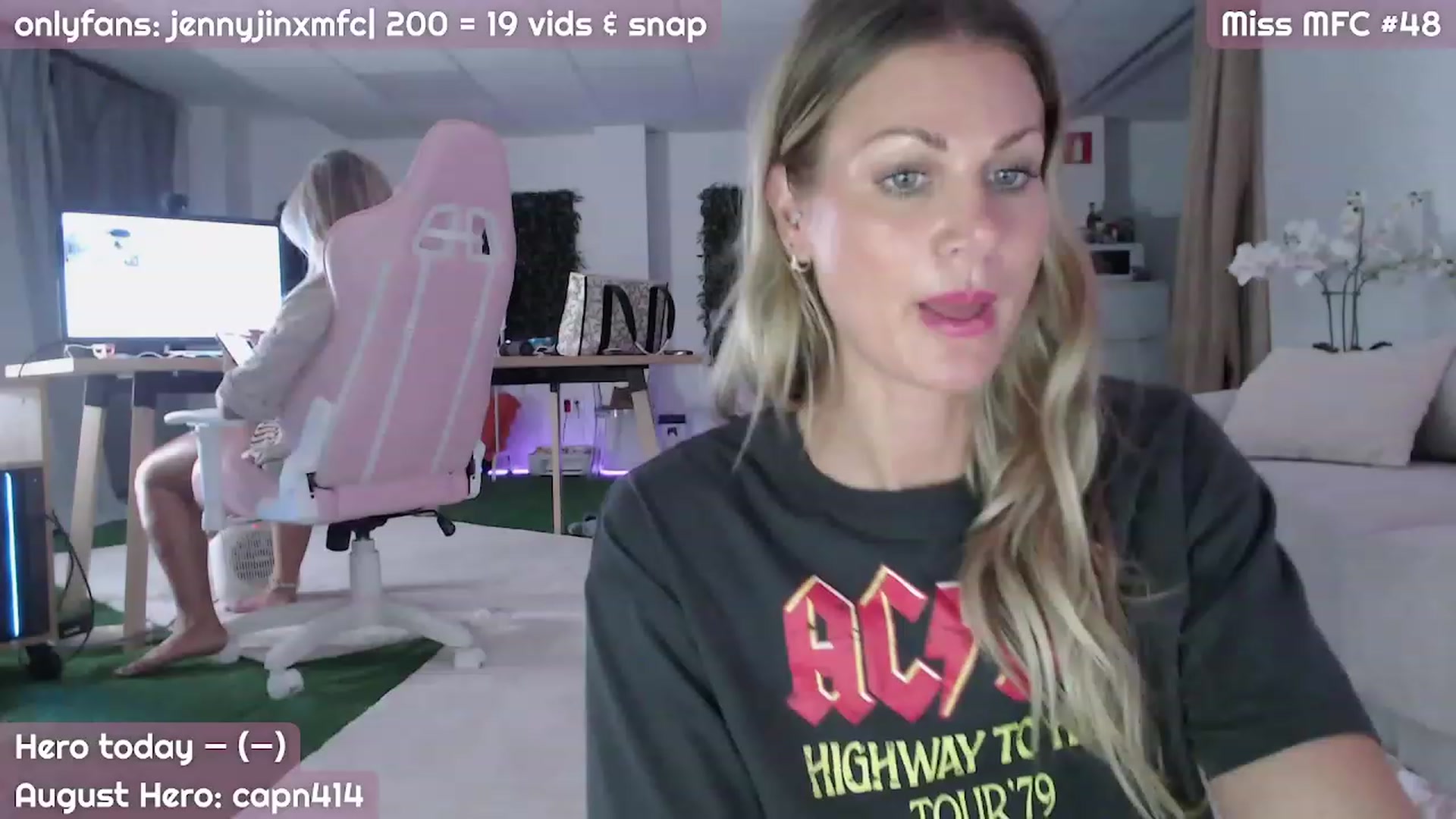 Gallery image thumbnail from JennyJinx's myfreecams stream on, 08/21/2023, 22:08 image 4 of 20