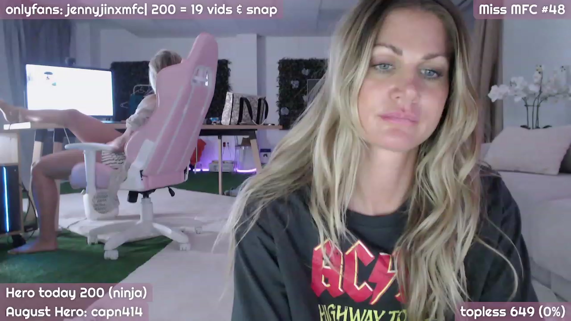 Gallery image thumbnail from JennyJinx's myfreecams stream on, 08/21/2023, 22:08 image 11 of 20