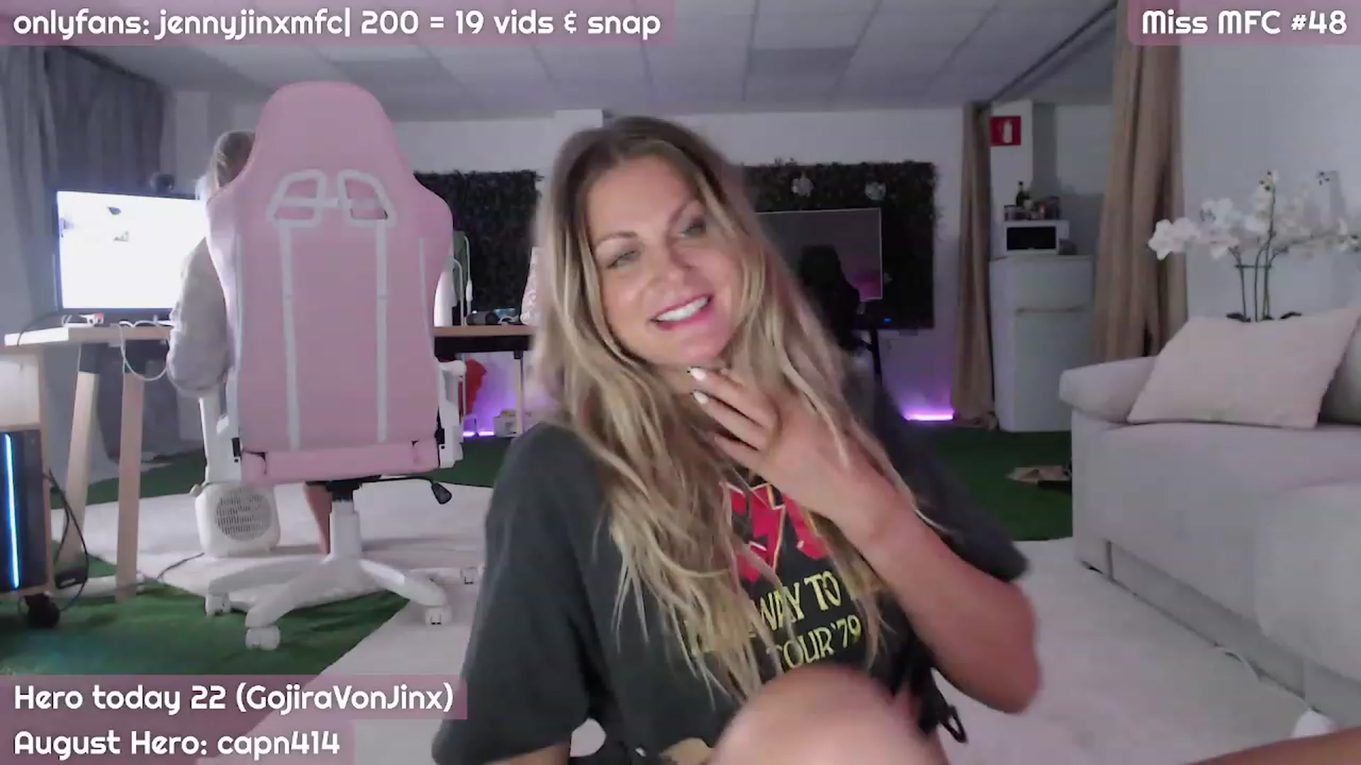 Gallery image thumbnail from JennyJinx's myfreecams stream on, 08/21/2023, 22:08 image 5 of 20