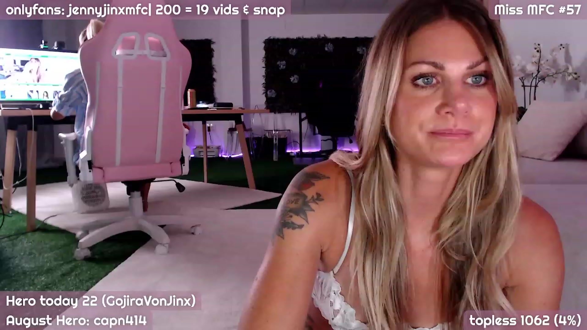 Gallery image thumbnail from JennyJinx's myfreecams stream on, 08/25/2023, 19:59 image 20 of 20