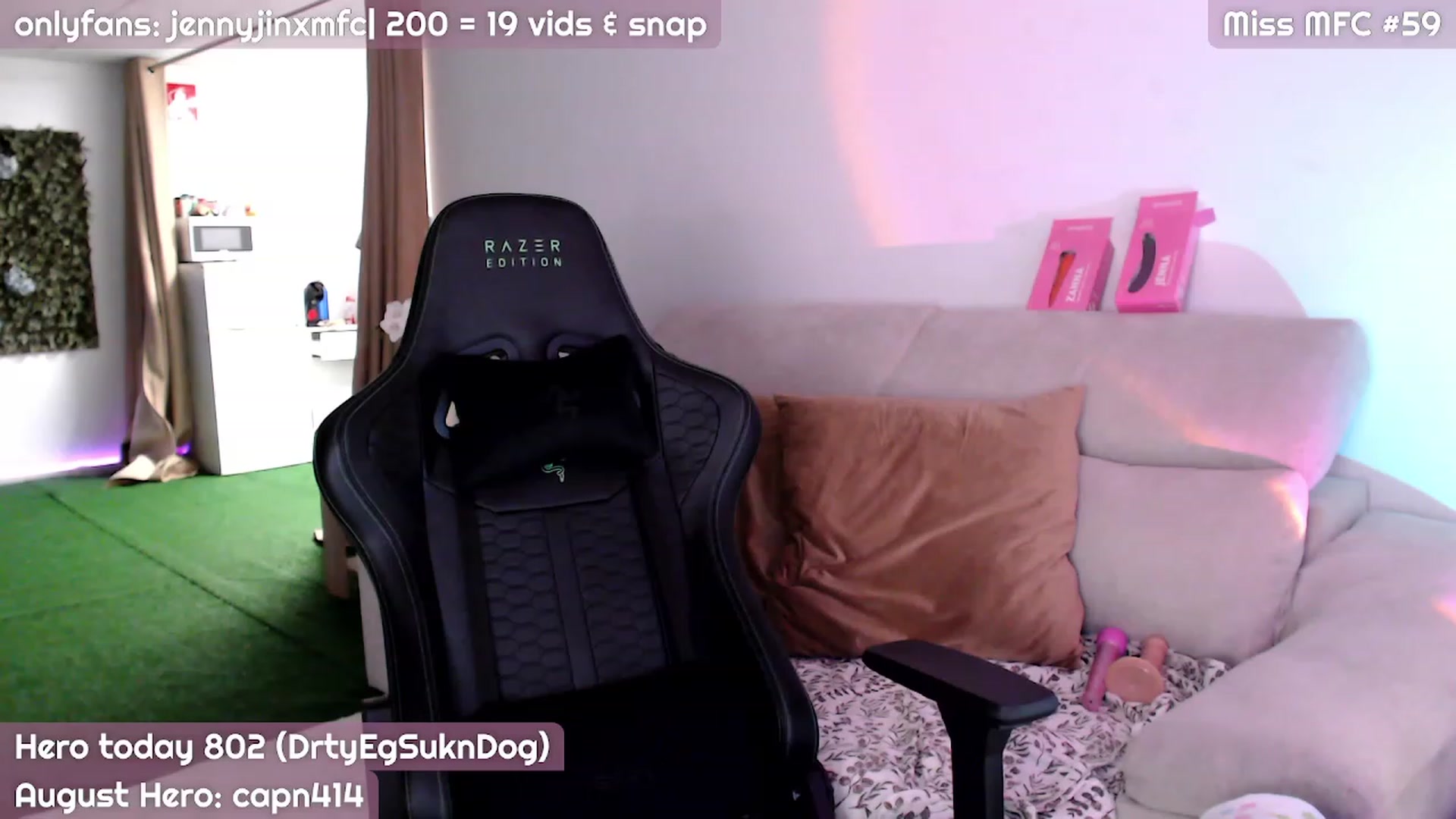 Gallery image thumbnail from JennyJinx's myfreecams stream on, 08/27/2023, 24:01 image 13 of 20