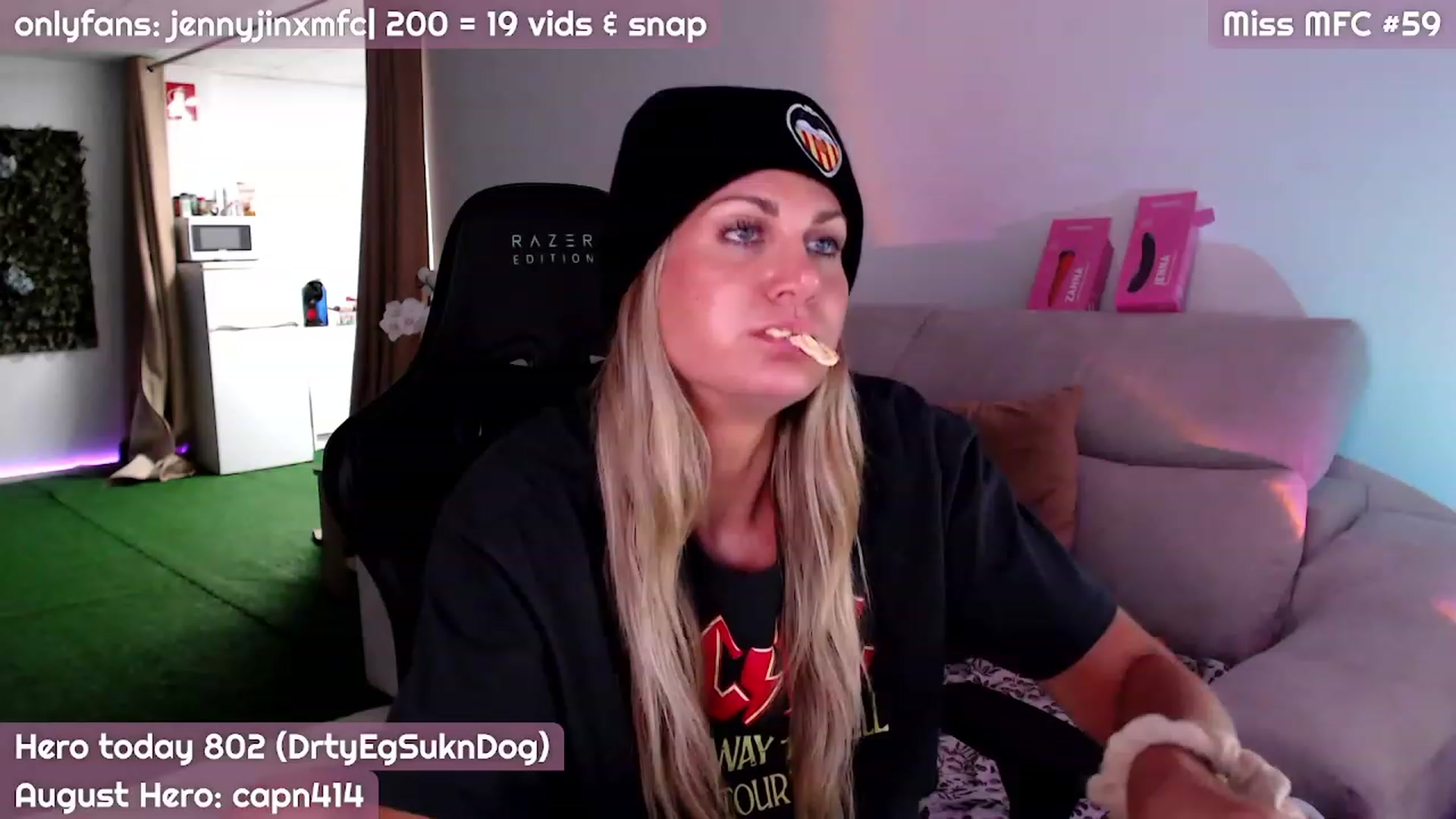 Gallery image thumbnail from JennyJinx's myfreecams stream on, 08/27/2023, 24:01 image 11 of 20