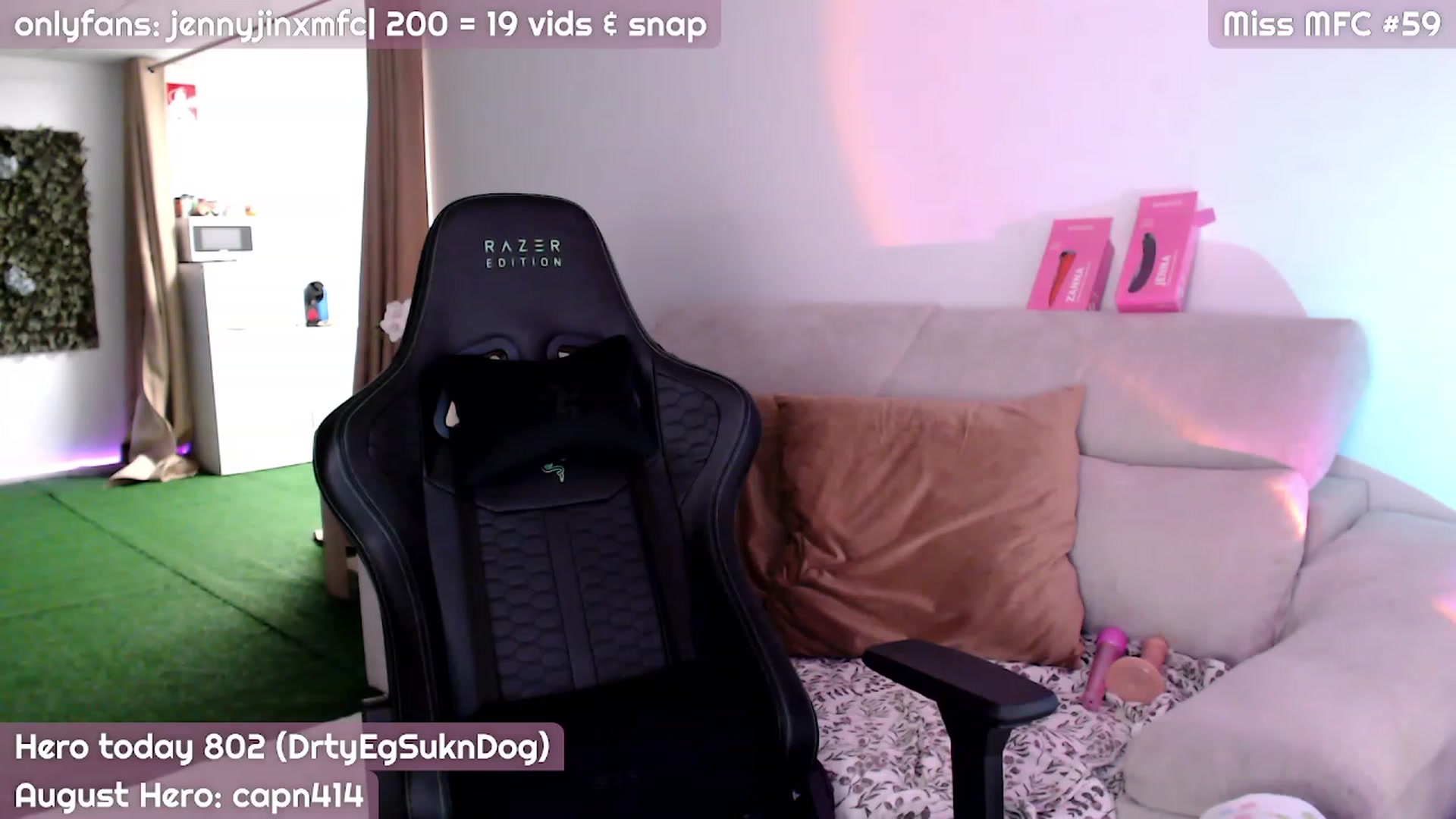 Gallery image thumbnail from JennyJinx's myfreecams stream on, 08/27/2023, 24:01 image 14 of 20
