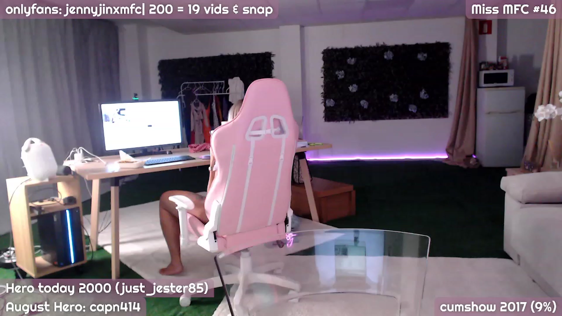 Gallery image thumbnail from JennyJinx's myfreecams stream on, 08/30/2023, 21:25 image 17 of 20