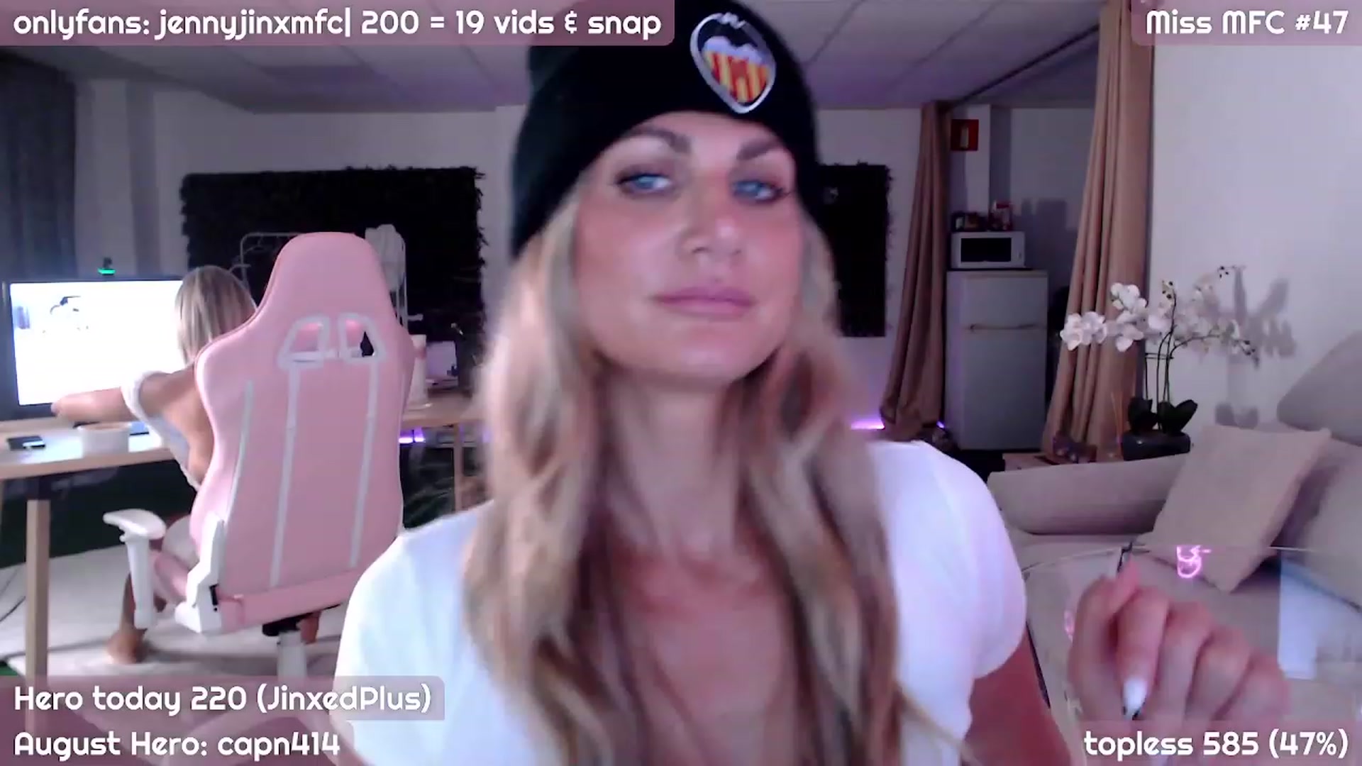 Gallery image thumbnail from JennyJinx's myfreecams stream on, 08/31/2023, 22:03 image 9 of 20