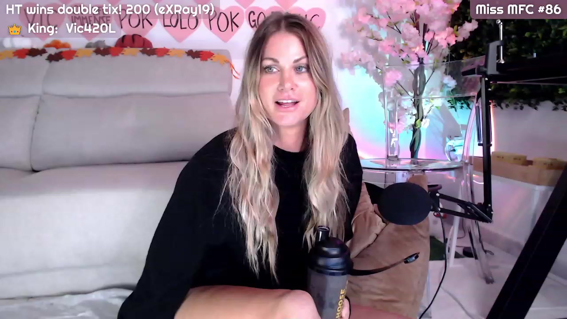 Gallery image thumbnail from JennyJinx's myfreecams stream on, 10/22/2023, 06:24 image 13 of 20
