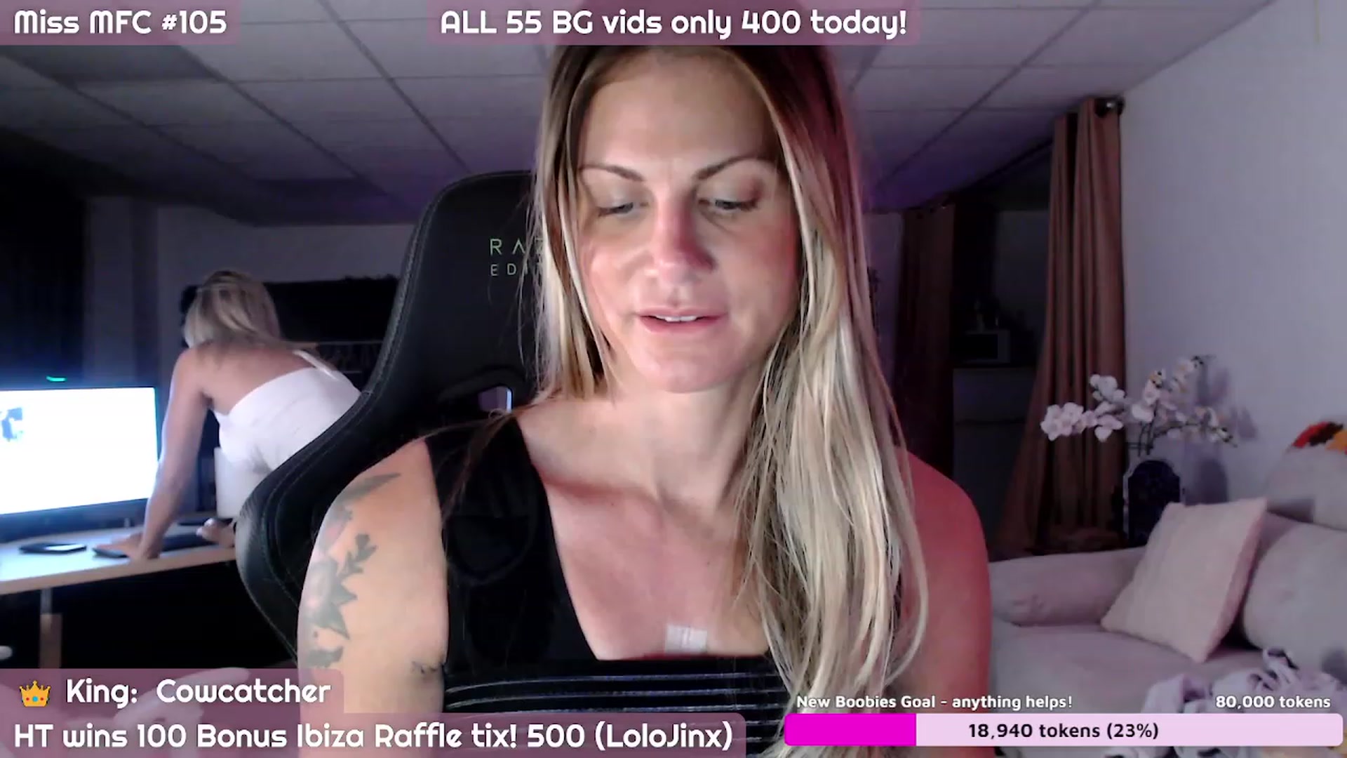 Gallery image thumbnail from JennyJinx's myfreecams stream on, 10/30/2023, 05:05 image 15 of 20