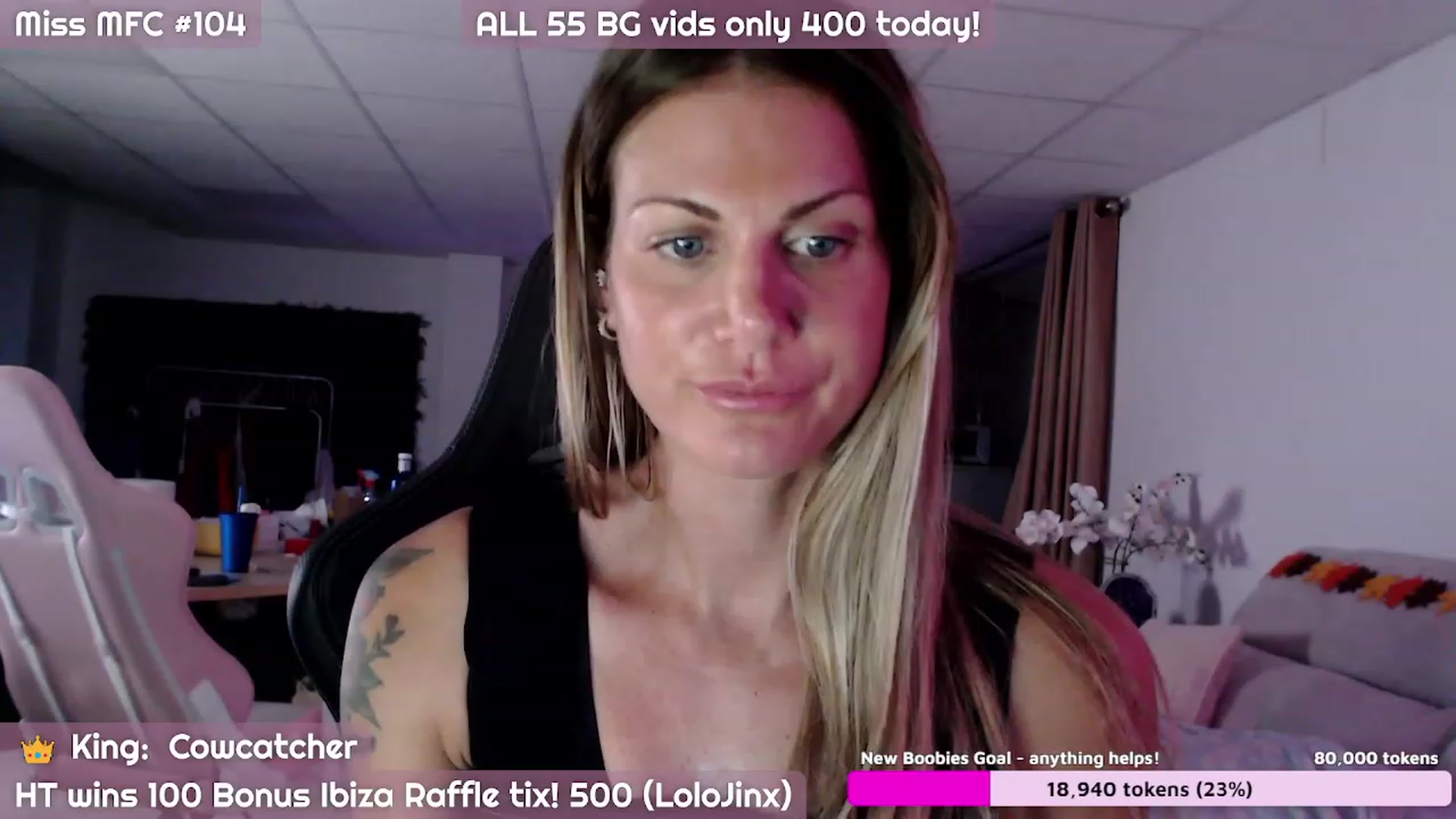 Gallery image thumbnail from JennyJinx's myfreecams stream on, 10/30/2023, 06:55 image 7 of 20