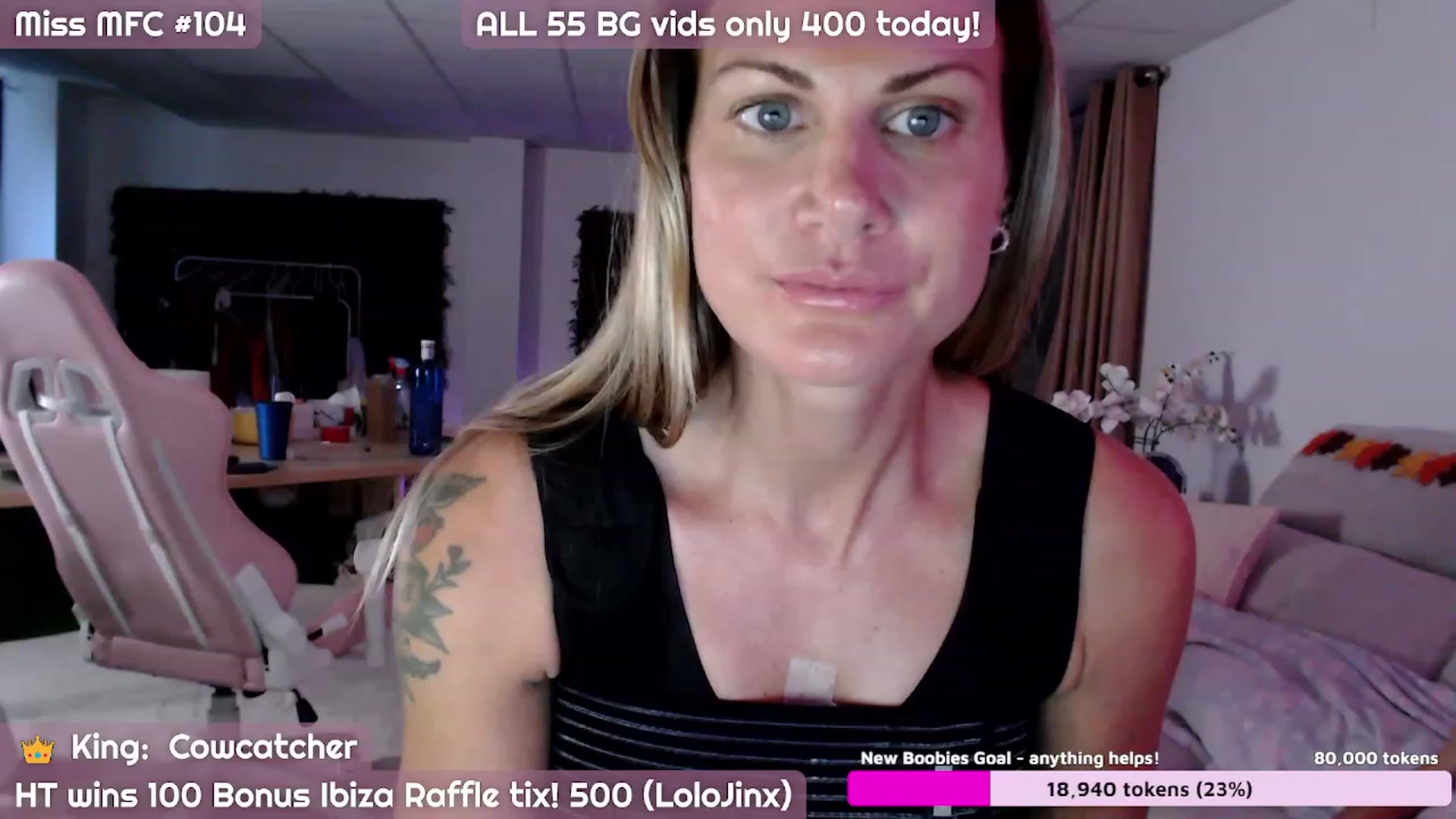 Gallery image thumbnail from JennyJinx's myfreecams stream on, 10/30/2023, 07:39 image 12 of 20