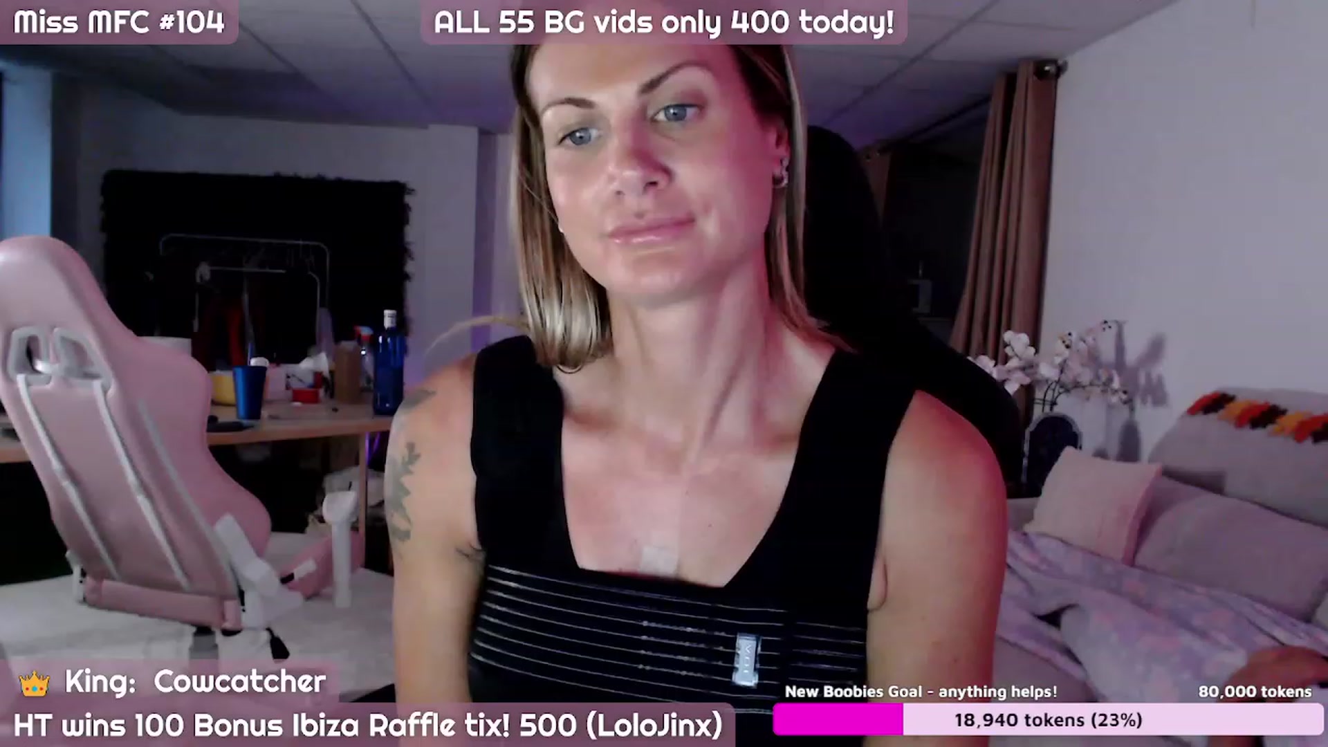 Gallery image thumbnail from JennyJinx's myfreecams stream on, 10/30/2023, 07:39 image 6 of 20