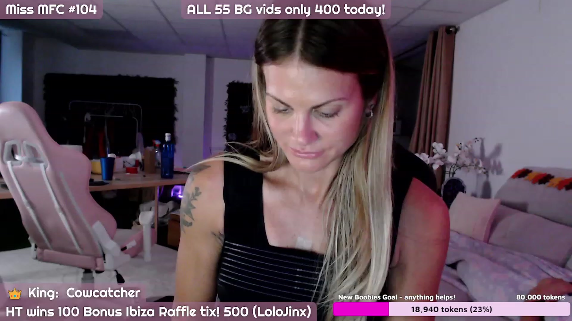 Gallery image thumbnail from JennyJinx's myfreecams stream on, 10/30/2023, 07:39 image 5 of 20