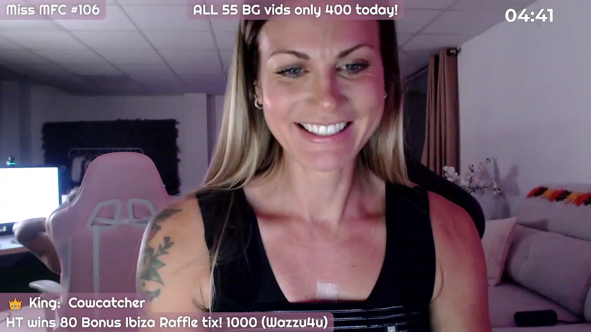 Gallery image thumbnail from JennyJinx's myfreecams stream on, 10/31/2023, 06:13 image 3 of 20
