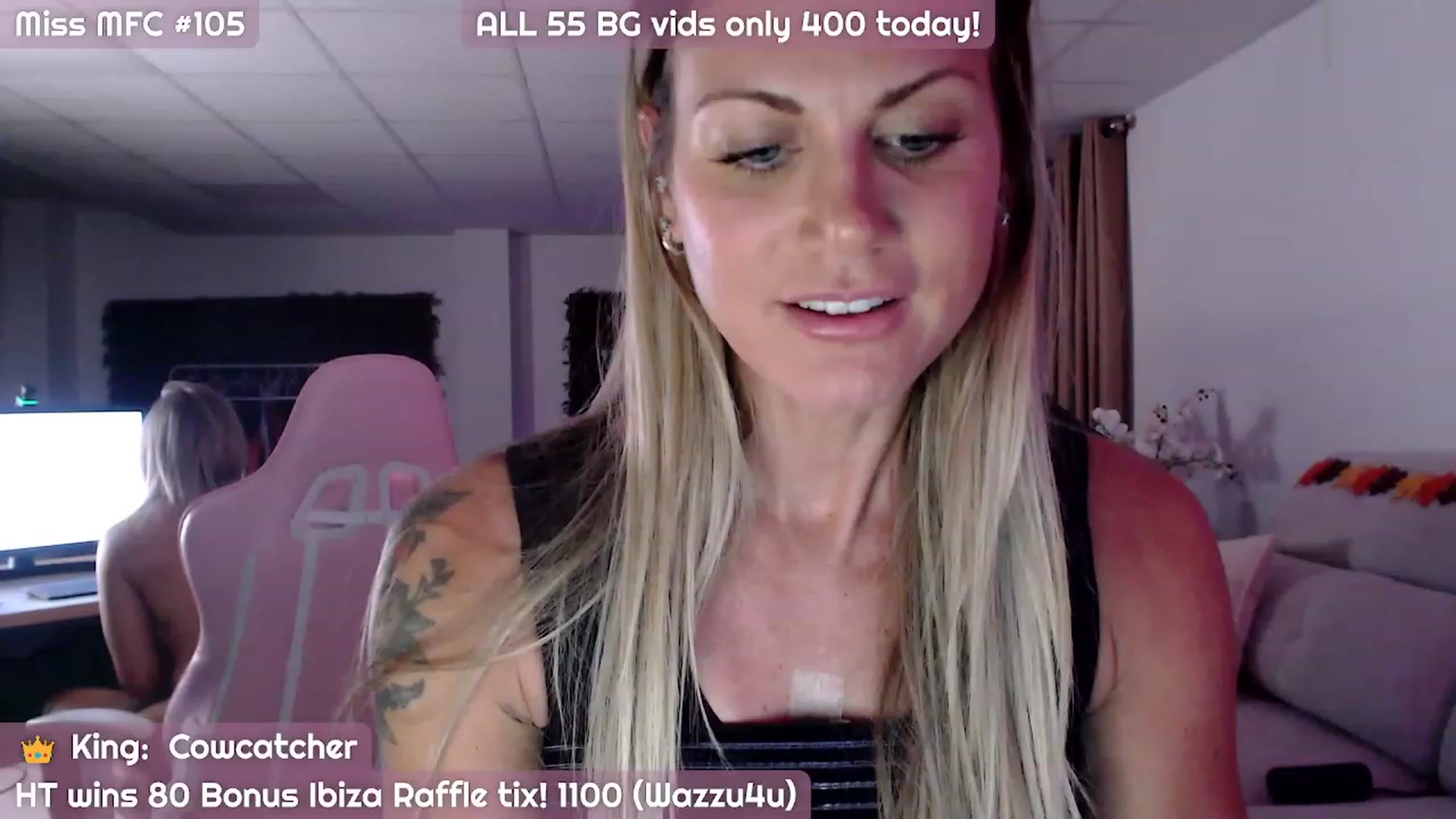 Gallery image thumbnail from JennyJinx's myfreecams stream on, 10/31/2023, 06:13 image 5 of 20