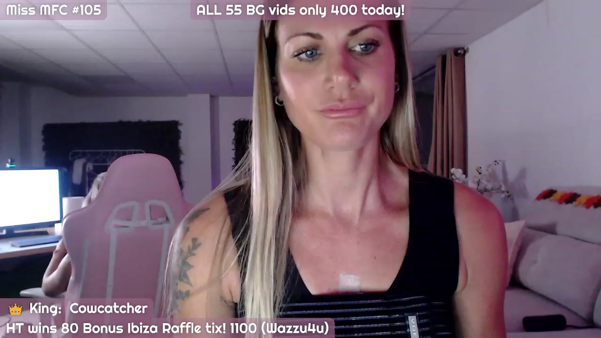 Gallery image thumbnail from JennyJinx's myfreecams stream on, 10/31/2023, 06:13 image 7 of 20
