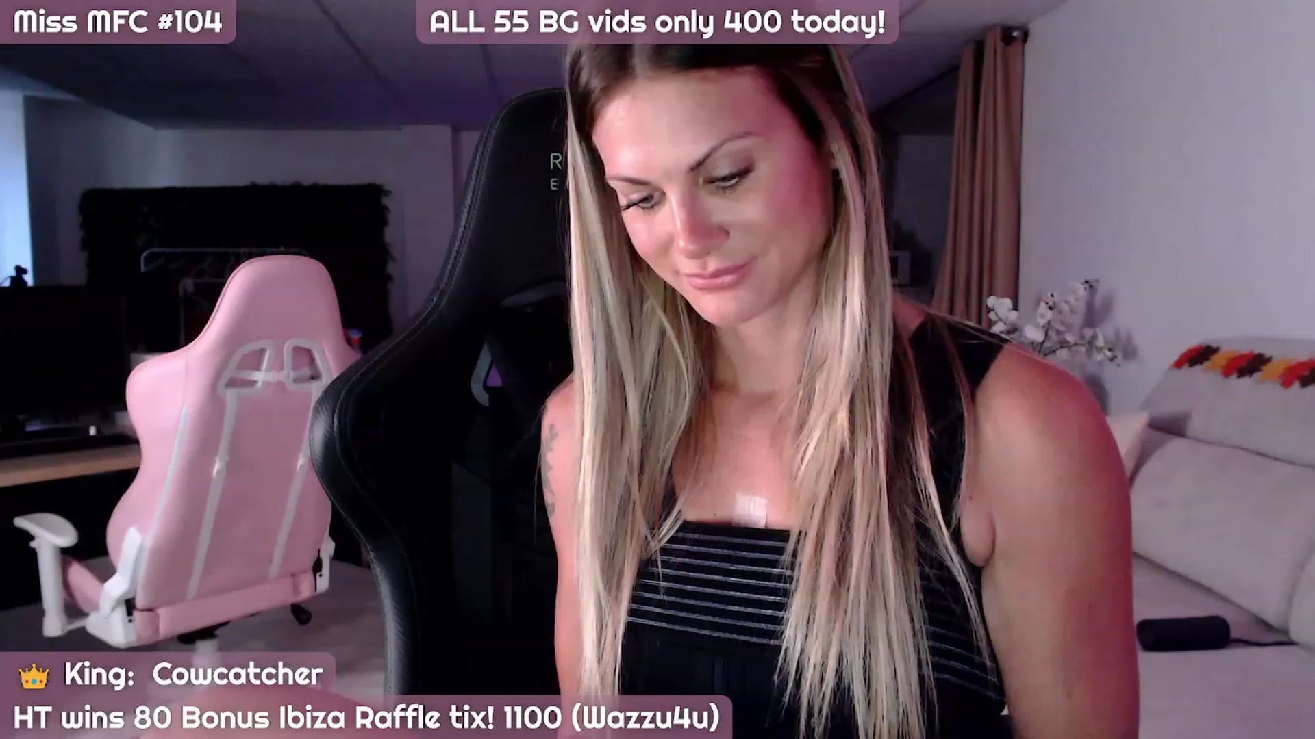 Gallery image thumbnail from JennyJinx's myfreecams stream on, 10/31/2023, 09:48 image 2 of 20