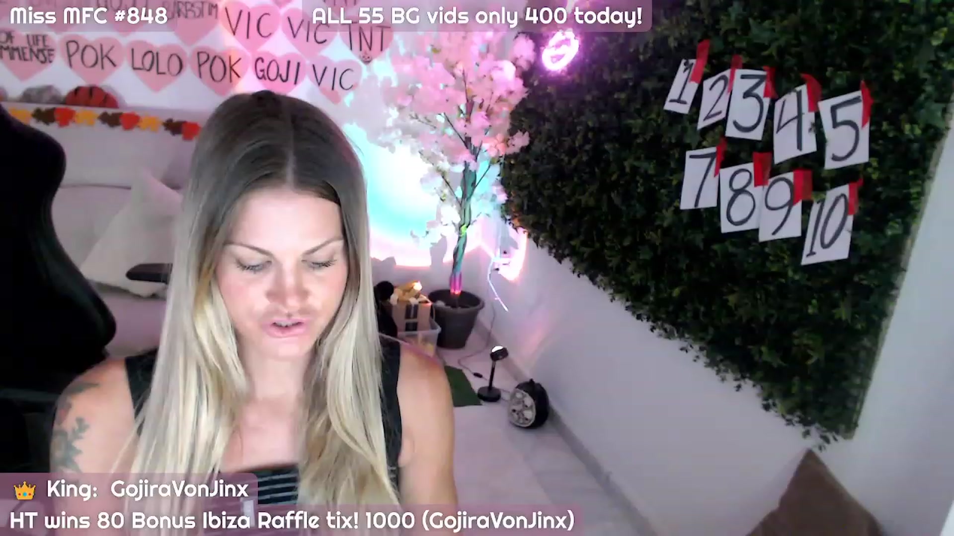 Gallery image thumbnail from JennyJinx's myfreecams stream on, 11/02/2023, 06:58 image 10 of 20
