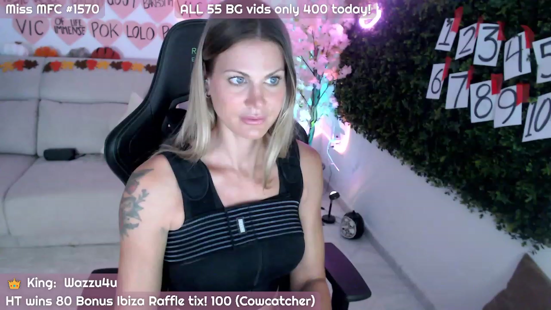 Gallery image thumbnail from JennyJinx's myfreecams stream on, 11/02/2023, 06:58 image 7 of 20