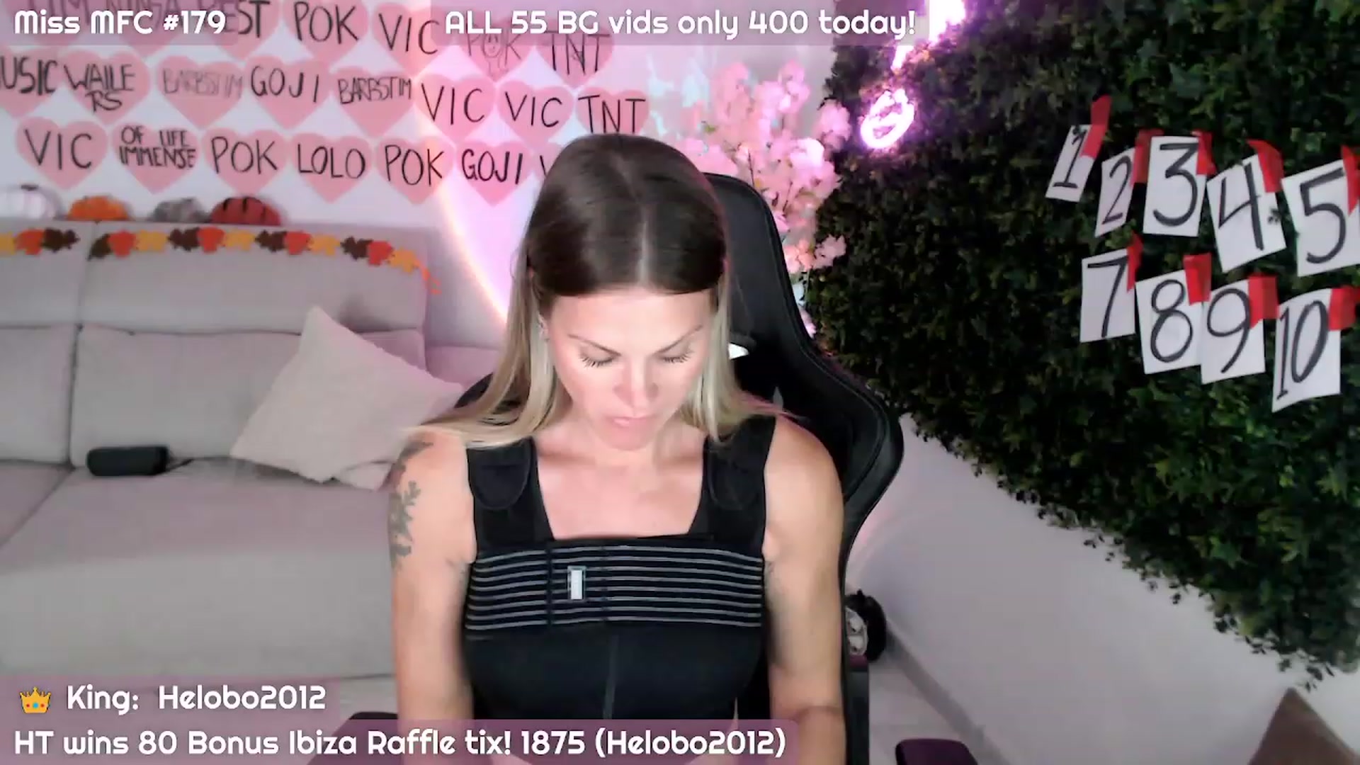 Gallery image thumbnail from JennyJinx's myfreecams stream on, 11/02/2023, 07:58 image 17 of 20