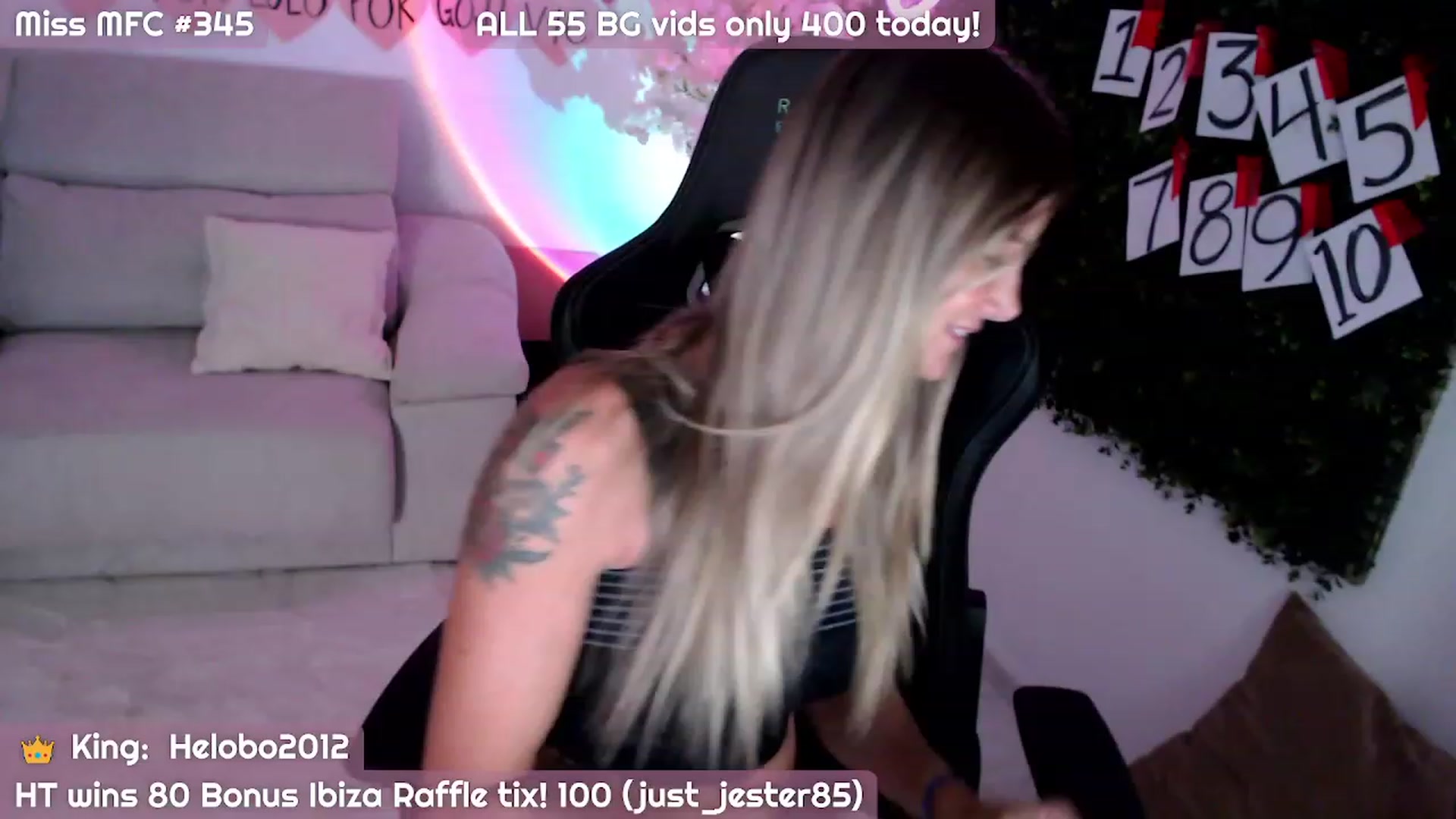 Gallery image thumbnail from JennyJinx's myfreecams stream on, 11/03/2023, 04:55 image 15 of 20