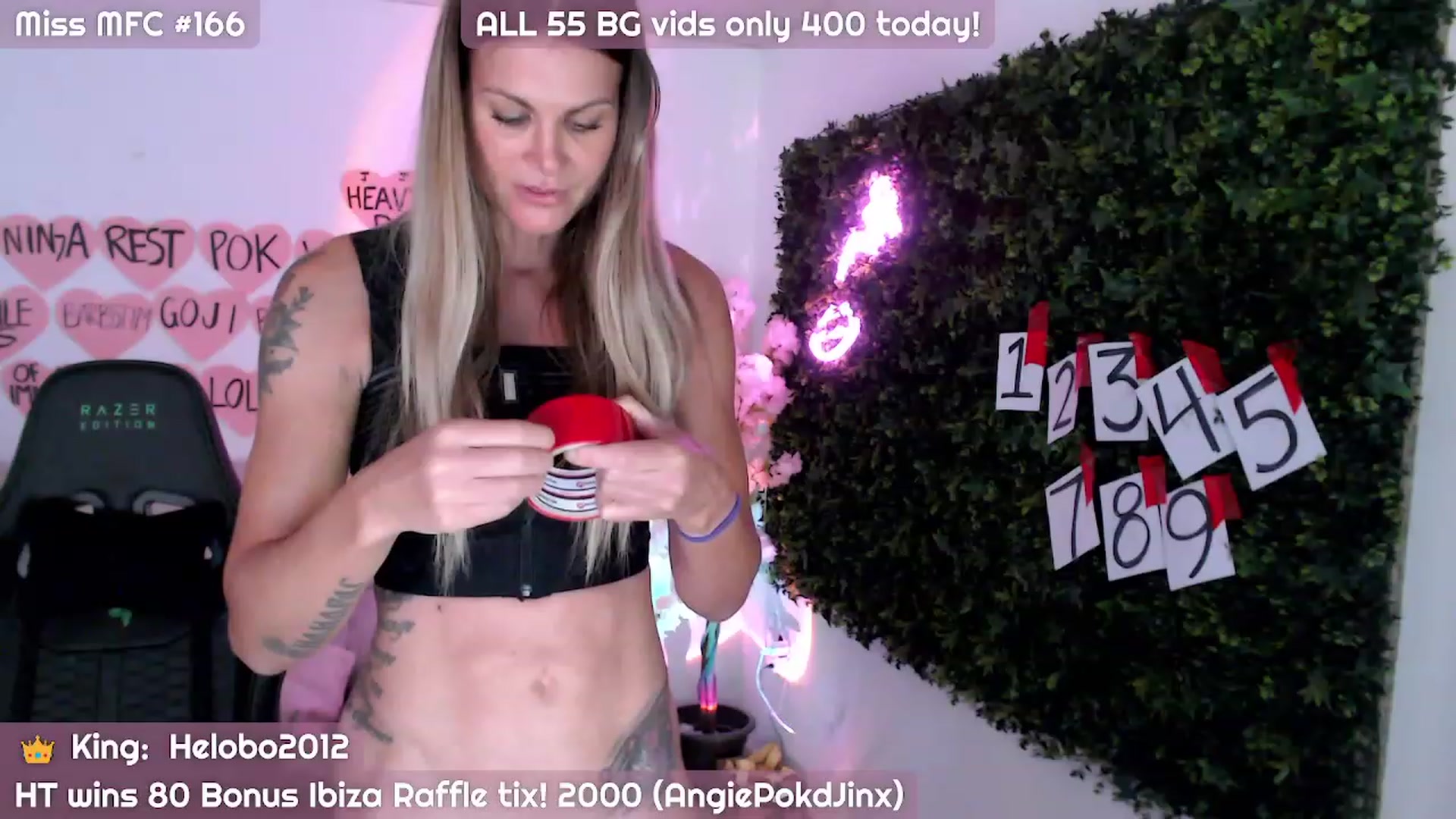 Gallery image thumbnail from JennyJinx's myfreecams stream on, 11/03/2023, 06:53 image 14 of 20