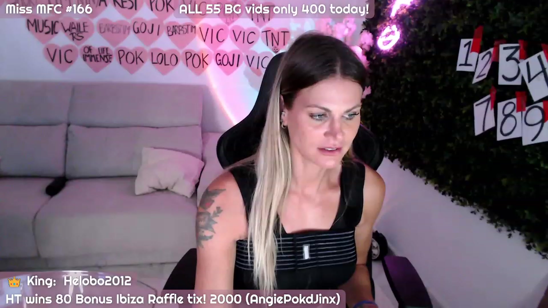 Gallery image thumbnail from JennyJinx's myfreecams stream on, 11/03/2023, 06:53 image 20 of 20