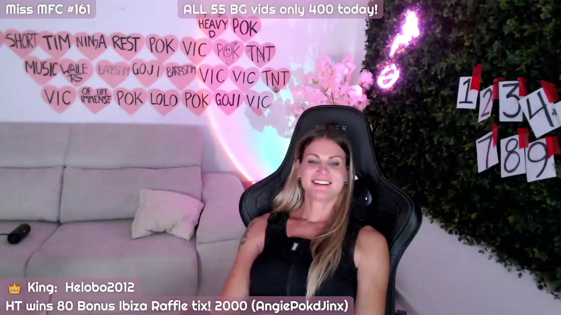 Gallery image thumbnail from JennyJinx's myfreecams stream on, 11/03/2023, 07:52 image 17 of 20