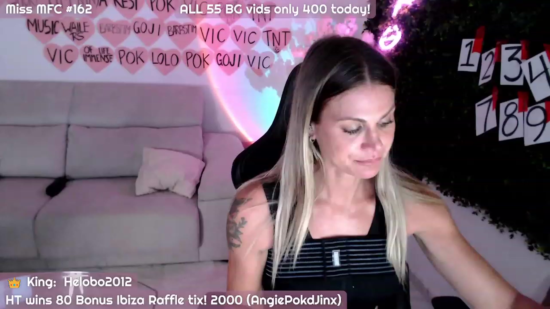 Gallery image thumbnail from JennyJinx's myfreecams stream on, 11/03/2023, 07:52 image 7 of 20