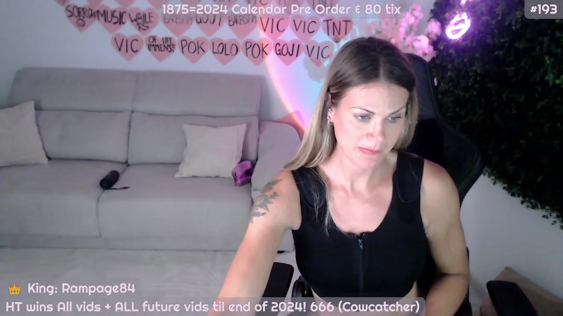 Gallery image thumbnail from JennyJinx's myfreecams stream on, 11/11/2023, 07:36 image 8 of 20