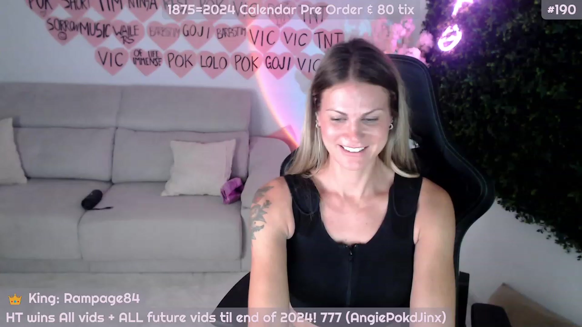 Gallery image thumbnail from JennyJinx's myfreecams stream on, 11/11/2023, 07:36 image 10 of 20