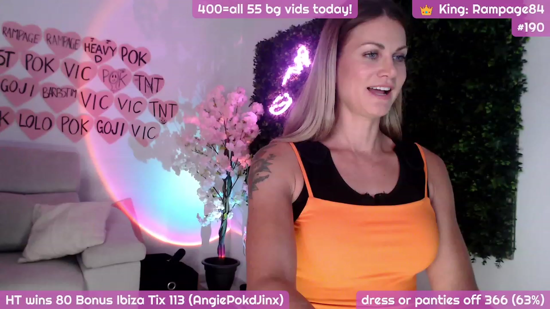 Gallery image thumbnail from JennyJinx's myfreecams stream on, 11/13/2023, 06:11 image 4 of 20