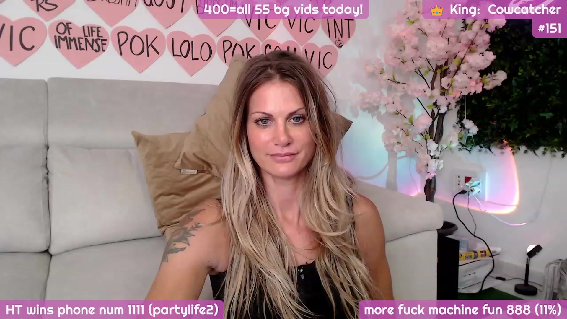 Gallery image thumbnail from JennyJinx's myfreecams stream on, 11/14/2023, 08:55 image 15 of 20
