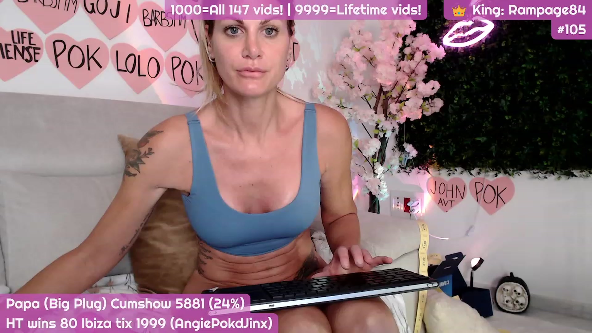 Gallery image thumbnail from JennyJinx's myfreecams stream on, 11/19/2023, 05:47 image 13 of 20