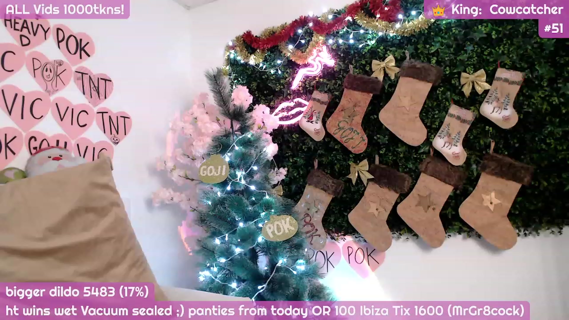 Gallery image thumbnail from JennyJinx's myfreecams stream on, 12/02/2023, 09:27 image 9 of 20