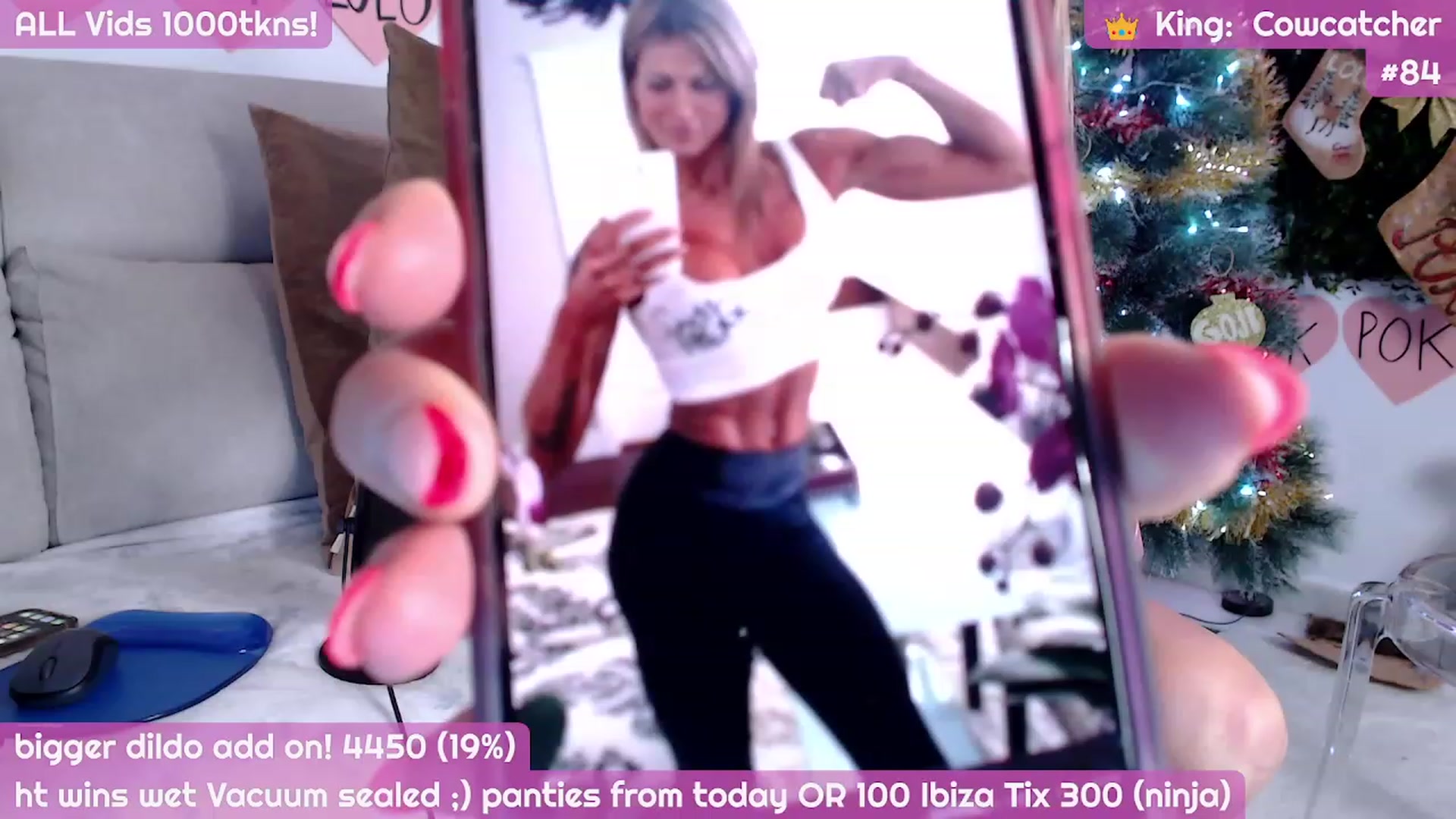 Gallery image thumbnail from JennyJinx's myfreecams stream on, 12/03/2023, 06:18 image 11 of 20