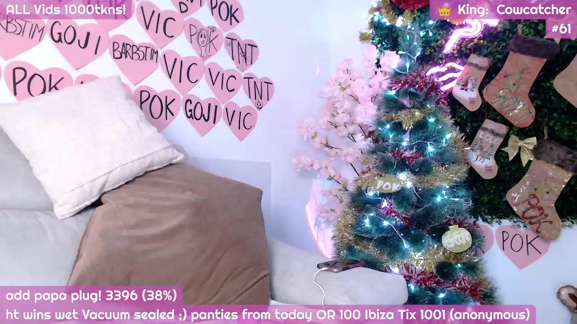Gallery image thumbnail from JennyJinx's myfreecams stream on, 12/03/2023, 11:22 image 7 of 20