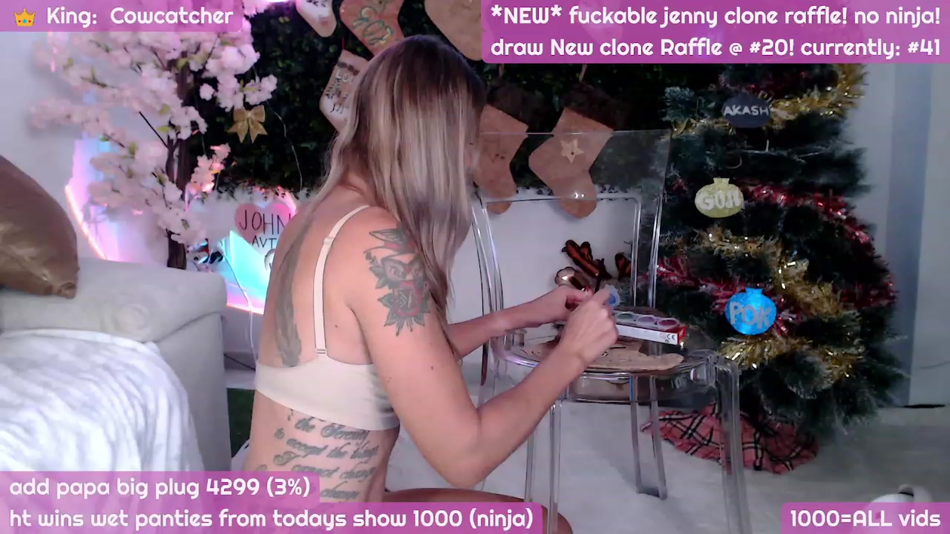 Gallery image thumbnail from JennyJinx's myfreecams stream on, 12/05/2023, 08:26 image 16 of 20