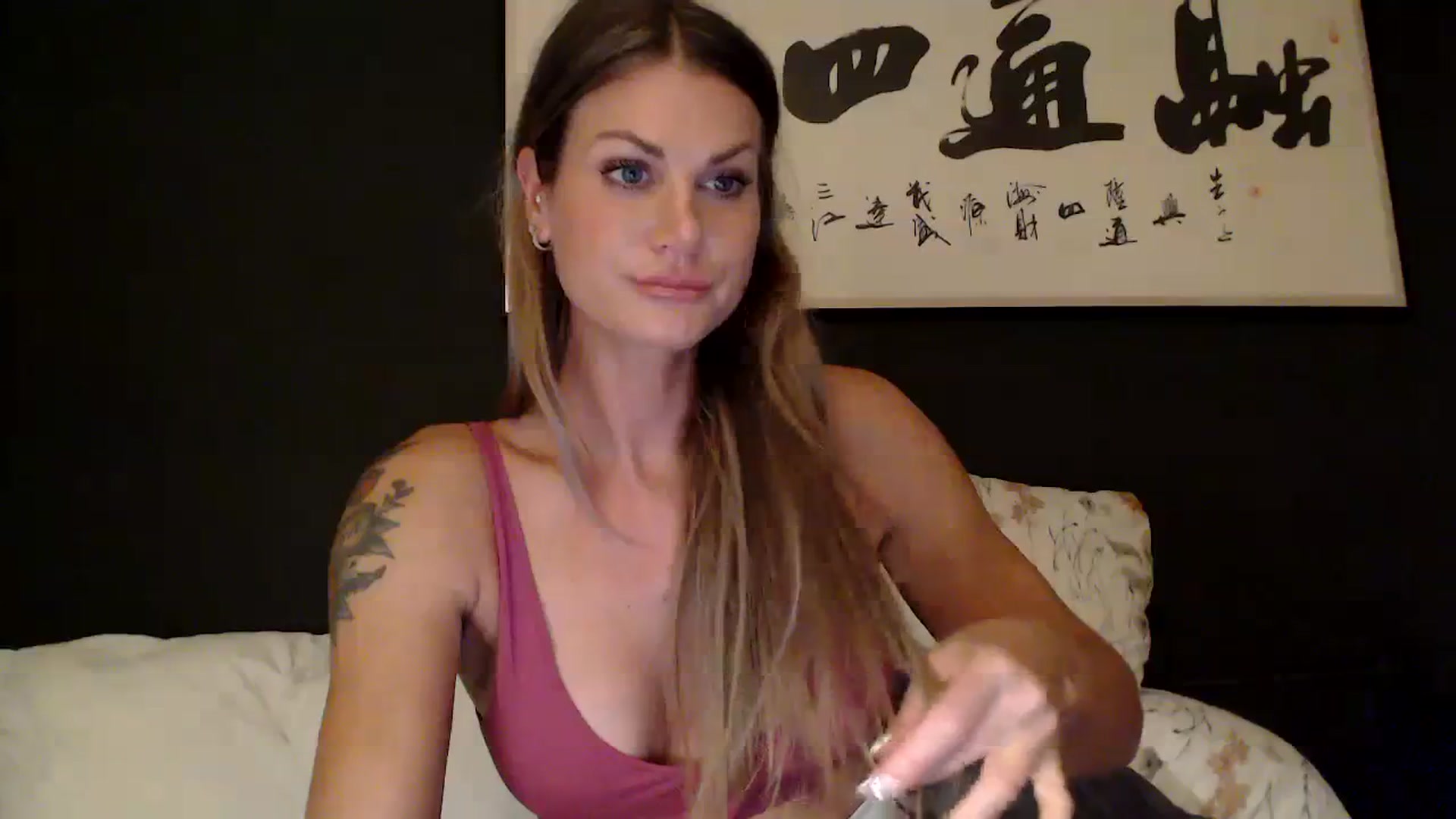 Gallery image thumbnail from JennyJinx's myfreecams stream on, 12/11/2023, 08:30 image 5 of 20