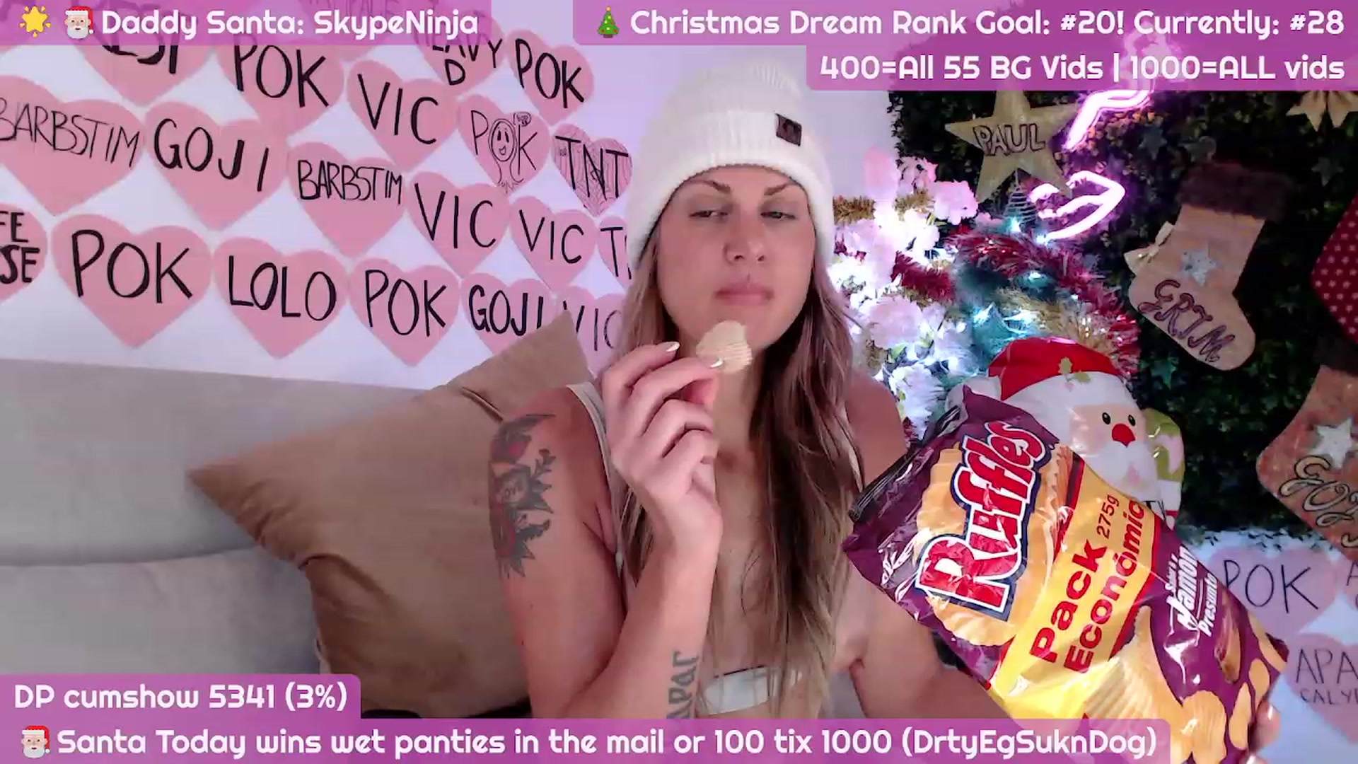 Gallery image thumbnail from JennyJinx's myfreecams stream on, 12/21/2023, 07:37 image 18 of 20