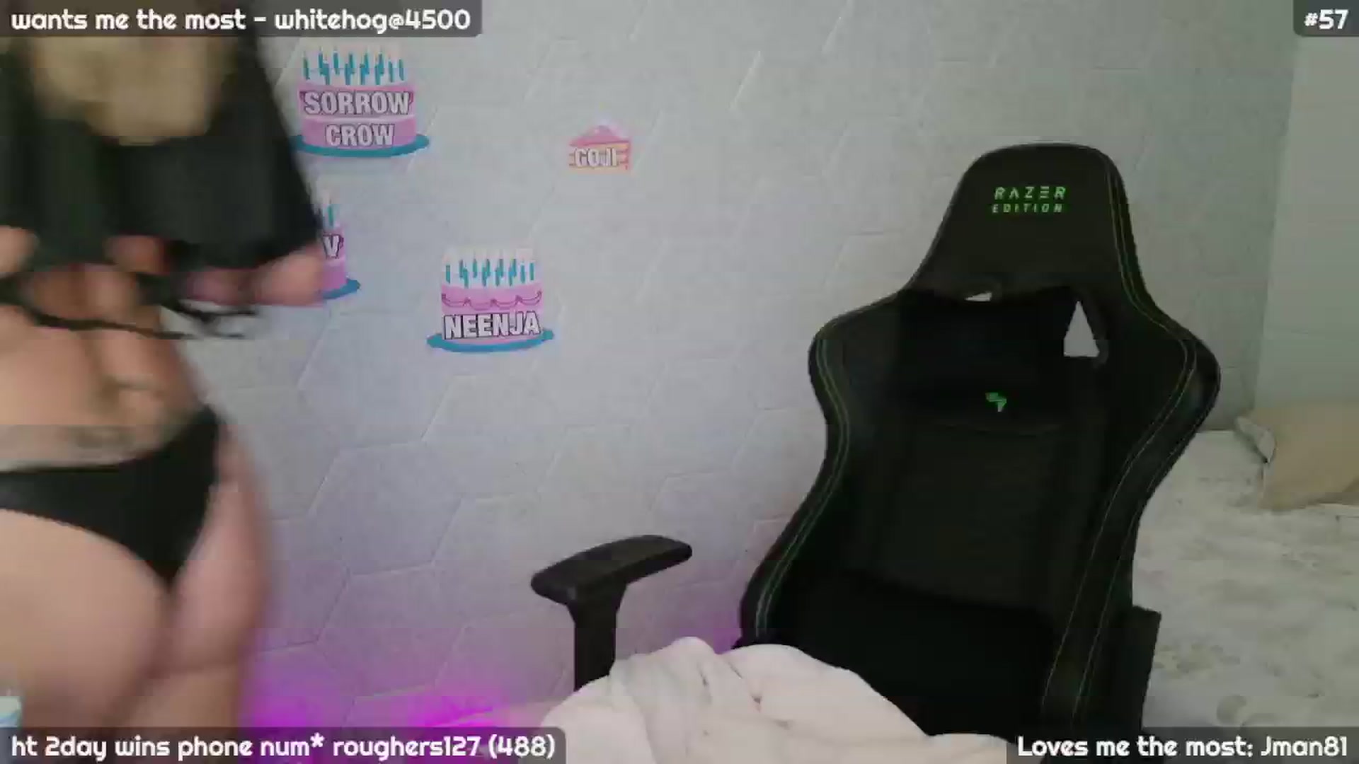Gallery image thumbnail from JennyJinx's myfreecams stream on, 10/04/2024, 11:31 image 15 of 20