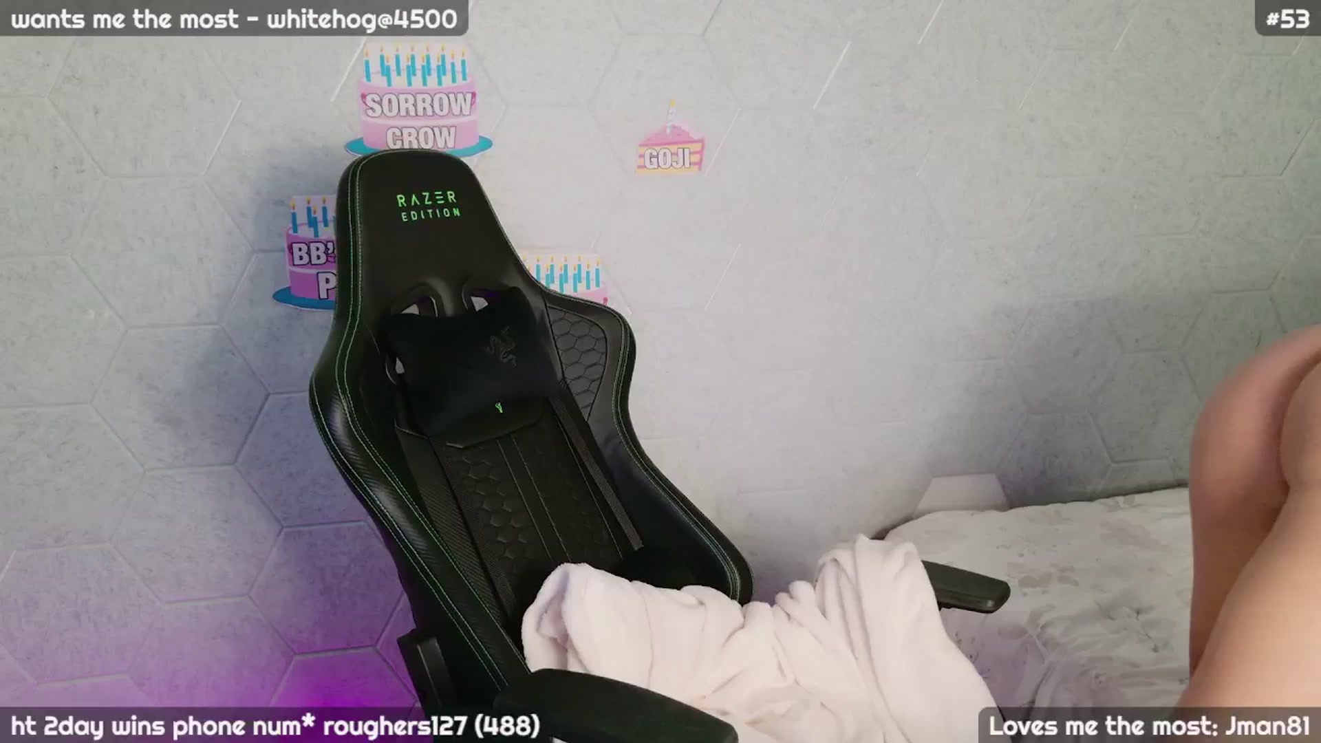 Gallery image thumbnail from JennyJinx's myfreecams stream on, 10/04/2024, 13:04 image 3 of 20