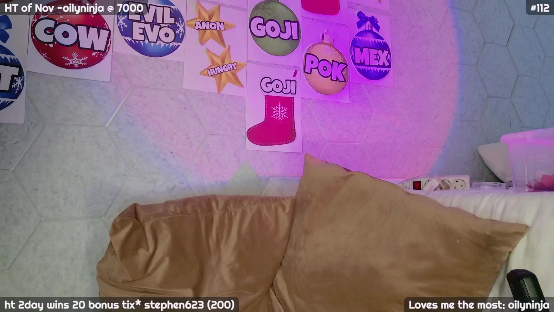 Gallery image thumbnail from JennyJinx's myfreecams stream on, 11/22/2024, 20:12 image 2 of 20