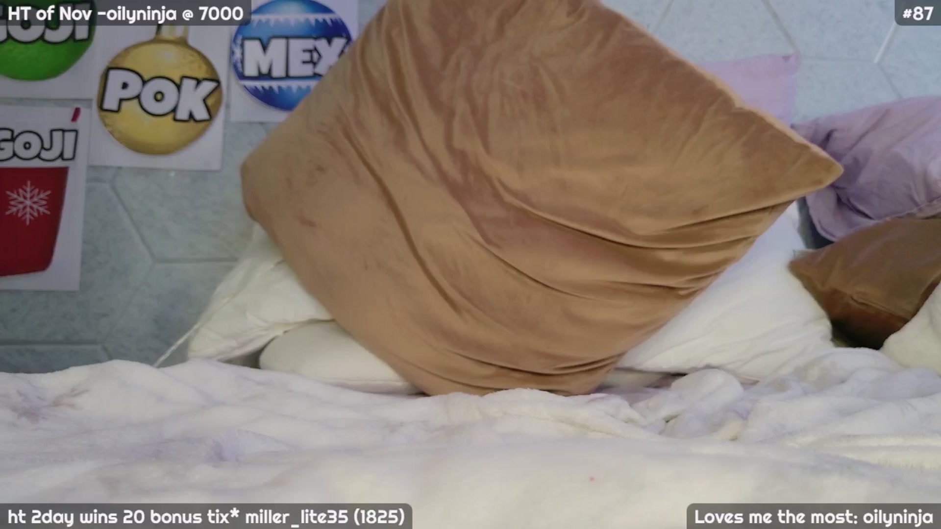 Gallery image thumbnail from JennyJinx's myfreecams stream on, 11/28/2024, 06:11 image 10 of 20
