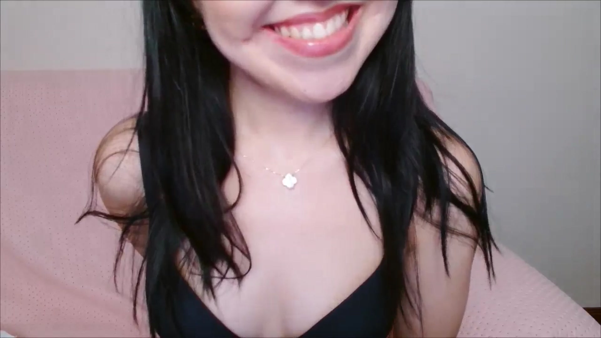Gallery image thumbnail from JennyLeee's myfreecams stream on, 05/26/2024, 08:34 image 7 of 20