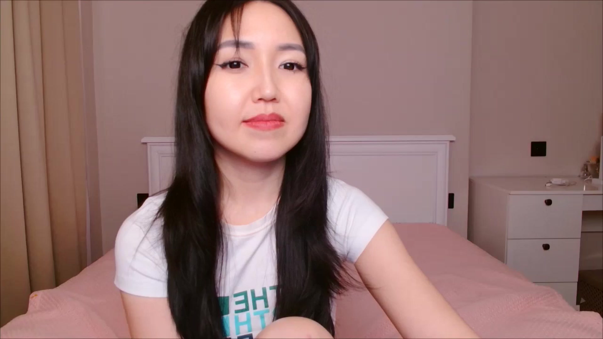 Gallery image thumbnail from JennyLeee's myfreecams stream on, 06/01/2024, 09:39 image 1 of 20