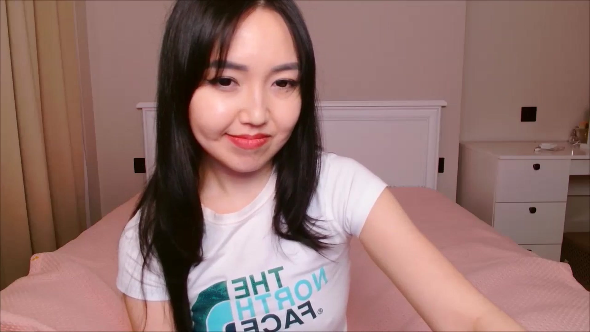 Gallery image thumbnail from JennyLeee's myfreecams stream on, 06/01/2024, 09:39 image 19 of 20