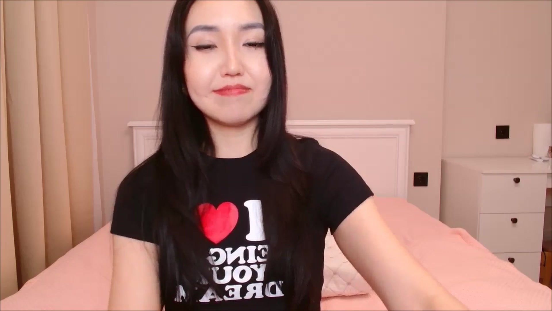Gallery image thumbnail from JennyLeee's myfreecams stream on, 06/02/2024, 07:55 image 15 of 20